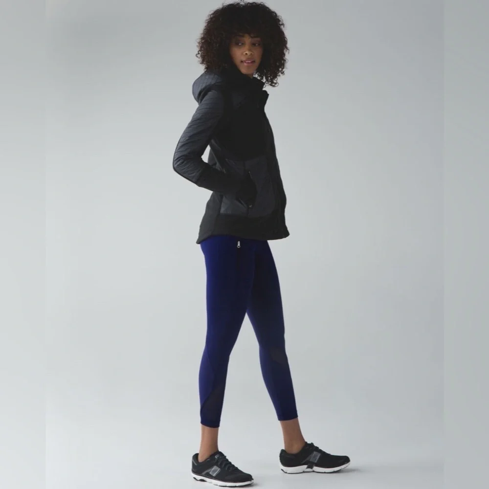 NWT Lululemon Inspire Tight II Hero Blue Size 8